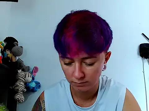 tomboyblue from StripChat is Freechat