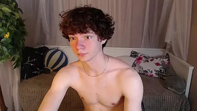 Tommy_Jamm from StripChat