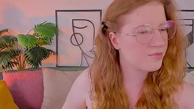 Tori_the_witch from StripChat is Freechat