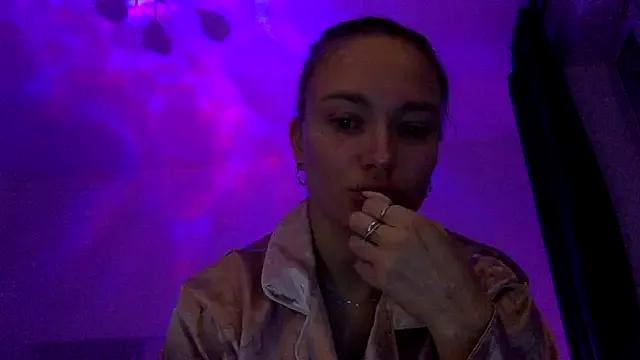 ToriLori webcams show profile image 