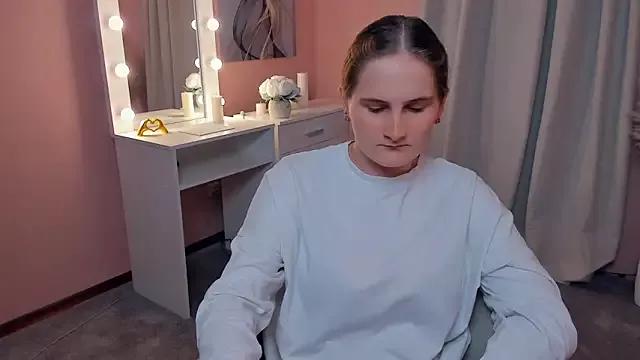 TorriBreckel webcams show profile image 