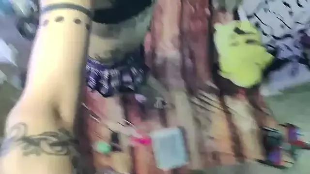 ToxicToy webcams show profile image 