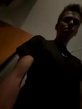 Toyjungee from StripChat is Freechat