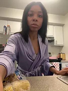 Trinibarbieee webcams show profile image 