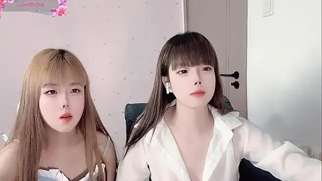 TT-XXTT from StripChat
