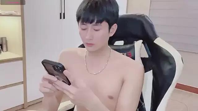 TT_Chann_TT from StripChat is Freechat