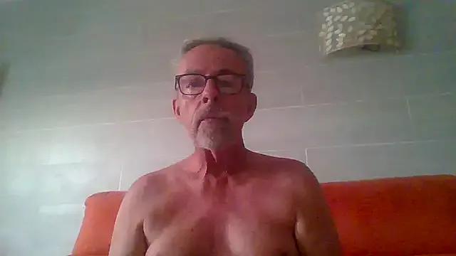 Photos of tuggy59 from StripChat is Freechat