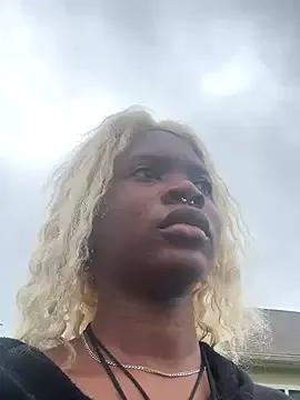 TumieSupreme webcams show profile image 