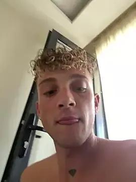 Turkishleo webcams show profile image 