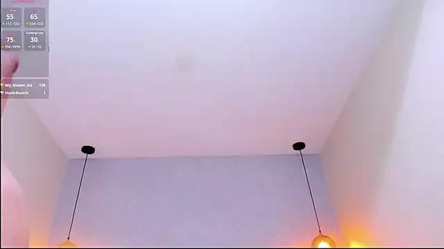 tutu_milf from StripChat