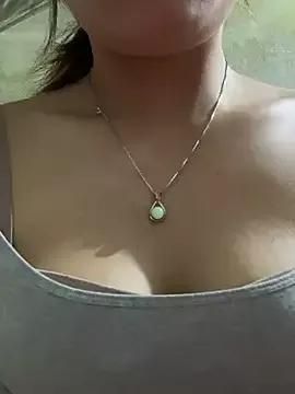 tuyyei_gjg from StripChat