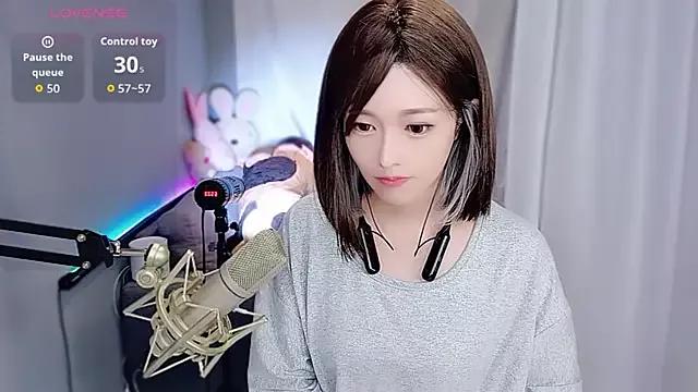 Tw_Sexynn from StripChat is Freechat