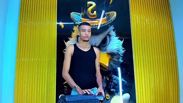 Twinks_Bigcock_ from StripChat is Freechat