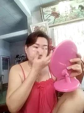 Tyty_xx from StripChat is Freechat