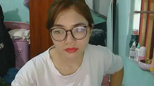 Uhem112 webcams show profile image 