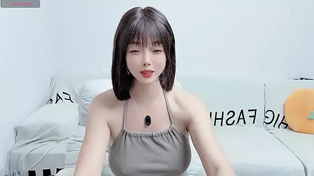 Uikyy1 webcams show profile image 