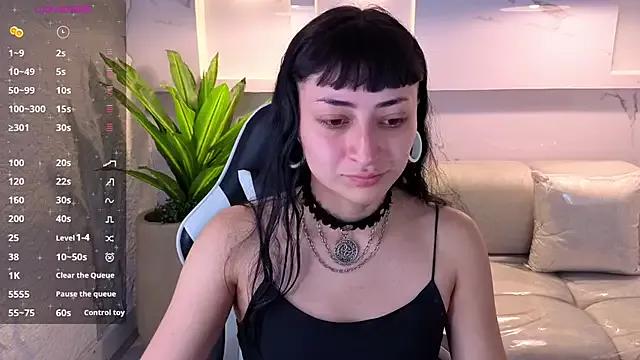 Ultraviolet_TP from StripChat is Freechat