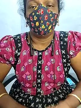 umashreetamil from StripChat is Freechat