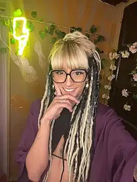 uncocopor from StripChat is Freechat