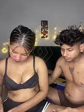Photos of UNICORN_CPL from StripChat is Freechat
