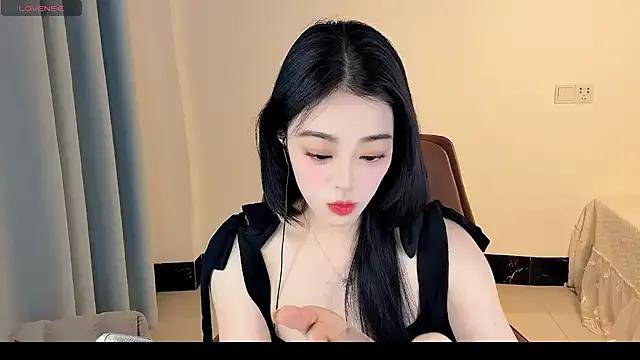 Unique-Nana from StripChat is Freechat