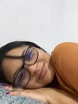 unu_nai from StripChat