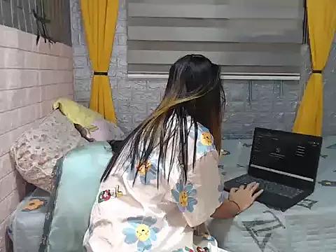 Ur_hornymai from StripChat is Freechat