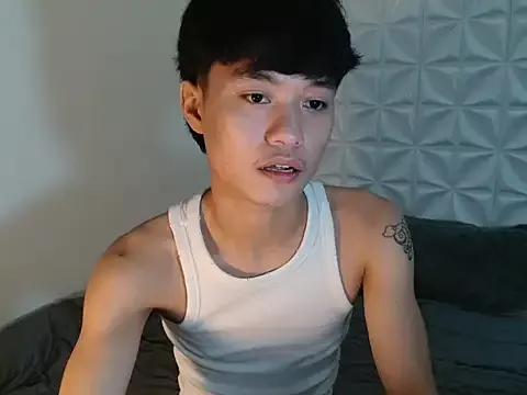ur_little_secret from StripChat is Freechat