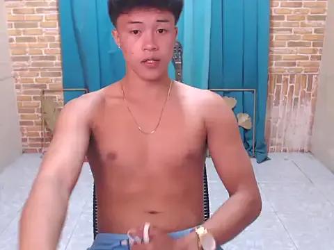 ur_naughtyboy_patrick from StripChat is Freechat