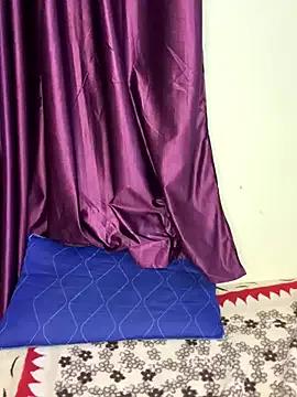 Ur_varsh09 webcams show profile image 