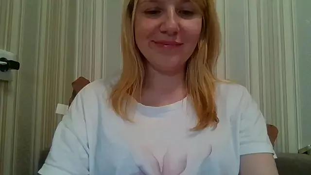 urbadkitty from StripChat is Freechat