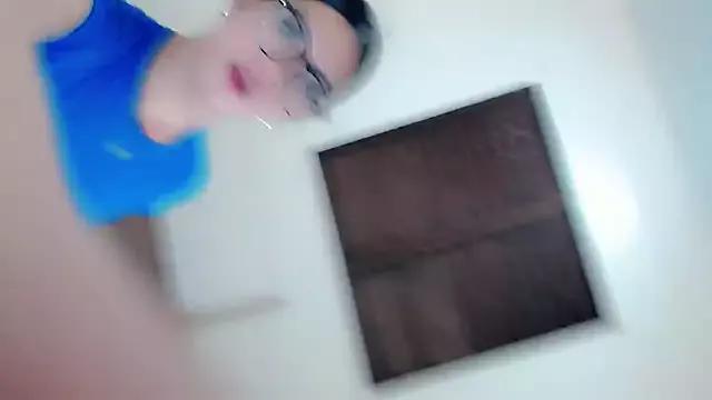 Urcutie_Ayah from StripChat