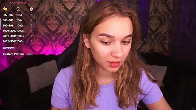 UrMuseOn from StripChat