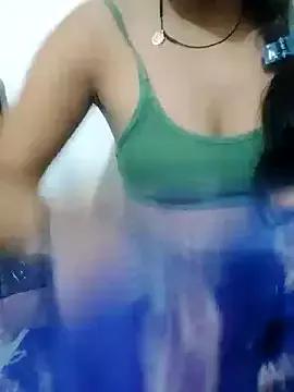 Vaani_Cutie from StripChat is Freechat