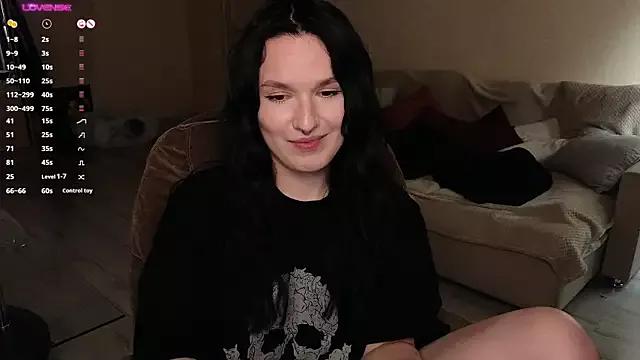 Val_lava webcams show profile image 