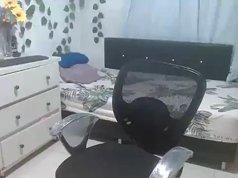 Vale_Rosee webcams show profile image 
