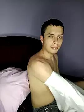 valentino2227 from StripChat is Freechat