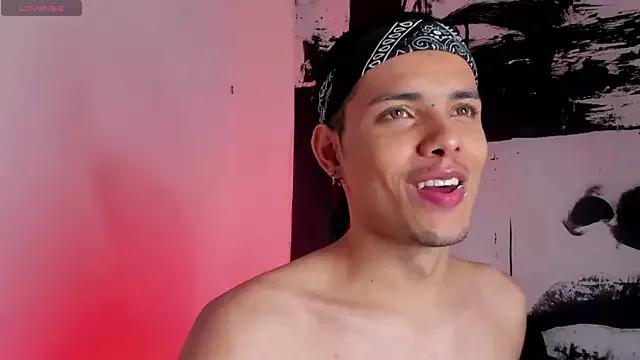 Valentino_T webcams show profile image 