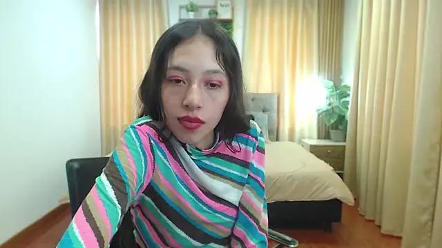 valeria_roussi_ from StripChat is Freechat