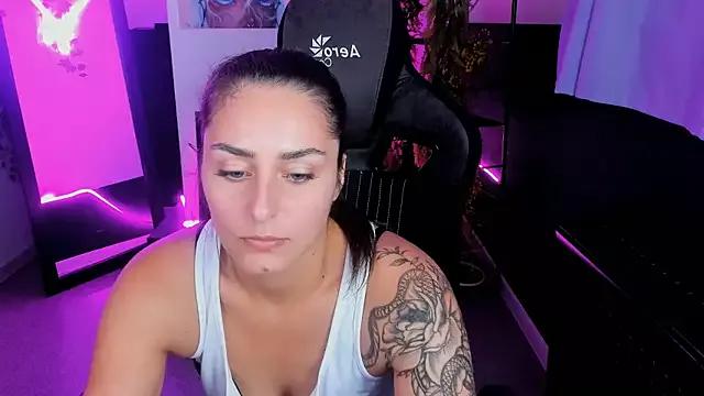 ValeriiMills from StripChat is Freechat