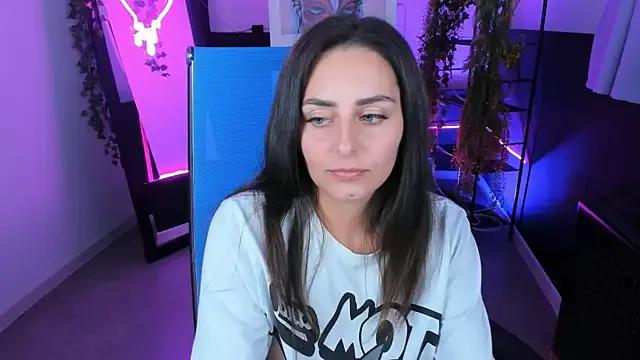 ValeriiMills from StripChat is Freechat
