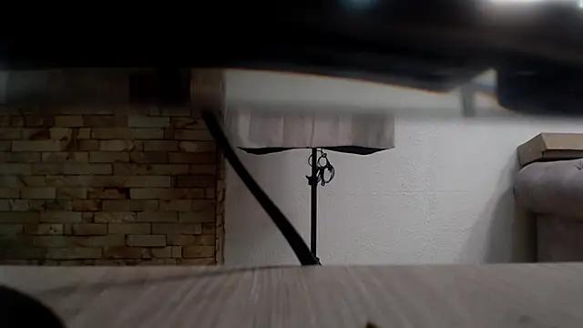 VALERY_MEER from StripChat is Freechat