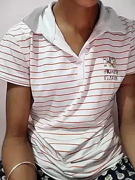 Vanee-23 from StripChat is Freechat