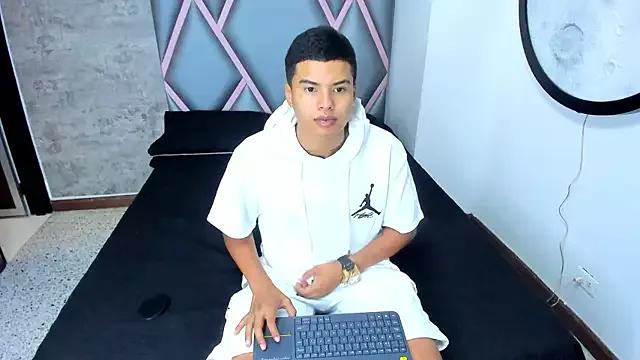 Vanesa-0 webcams show profile image 