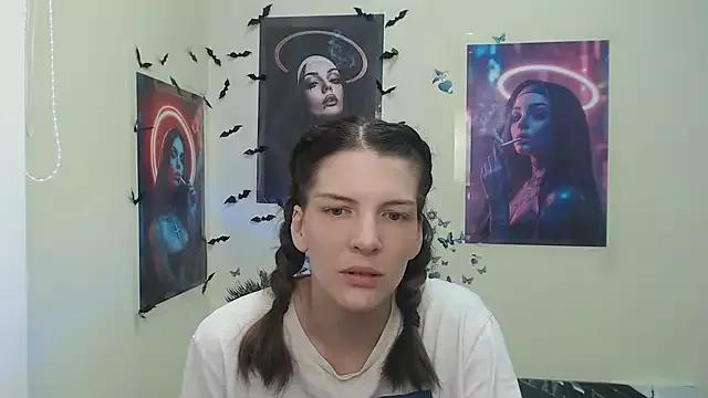 VanessaRey_ from StripChat is Freechat