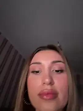 Vanyaela from StripChat is Freechat