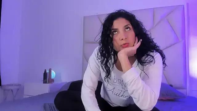VelvetBrown_ from StripChat is Freechat