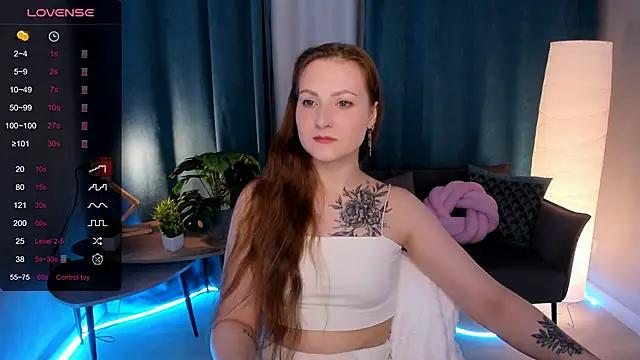 Discover our girls online shows and discover the company of countless livestreamers, with stunning shapes, sex toys and more.