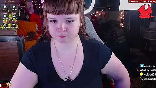 VelvetDiablo from StripChat