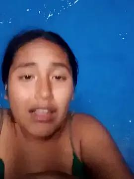 Vianquitaxxo webcams show profile image 